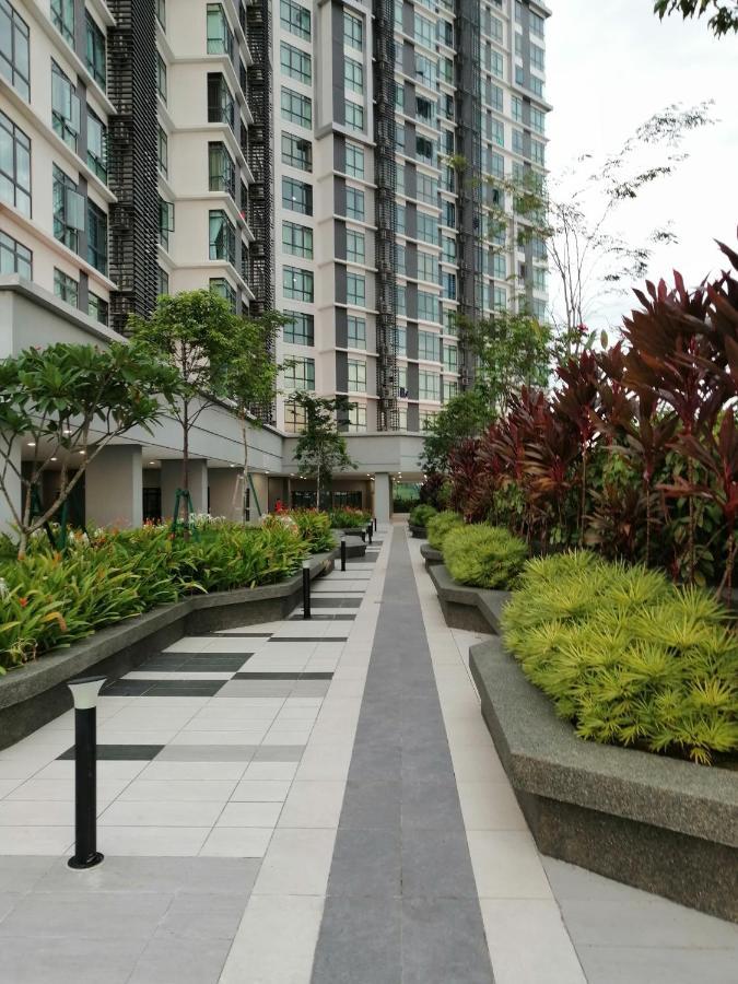 Santai Homestay Cyberjaya Zewnętrze zdjęcie
