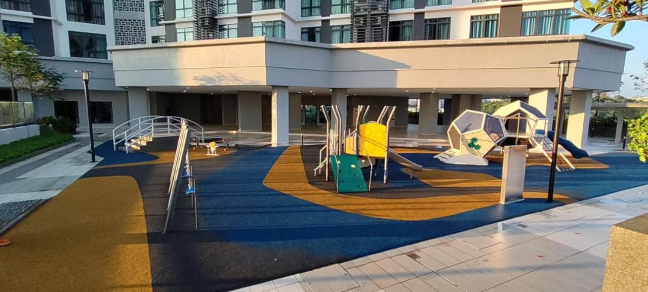 Santai Homestay Cyberjaya Zewnętrze zdjęcie